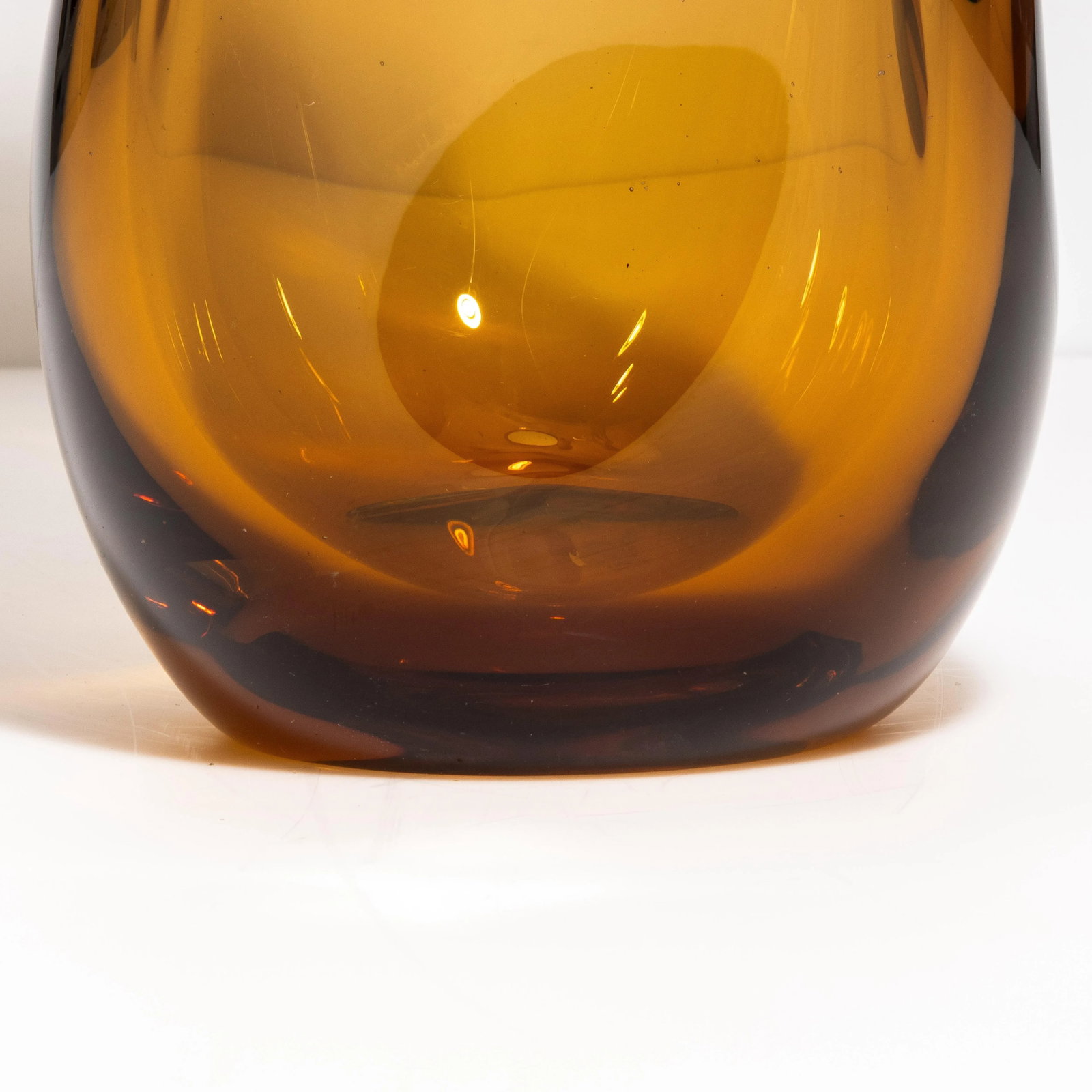 Hand Blown Murano Indented Vase in Amber - 7