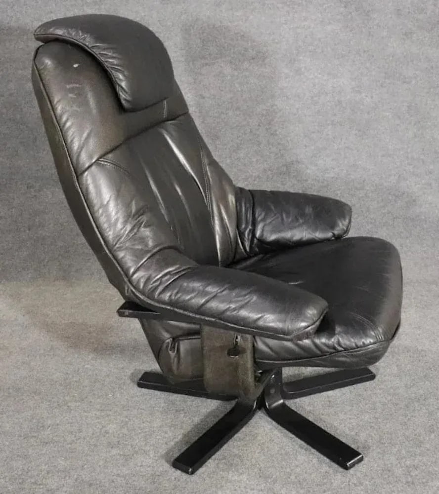 Swivel Leather Lounge W/ Ottoman - 3