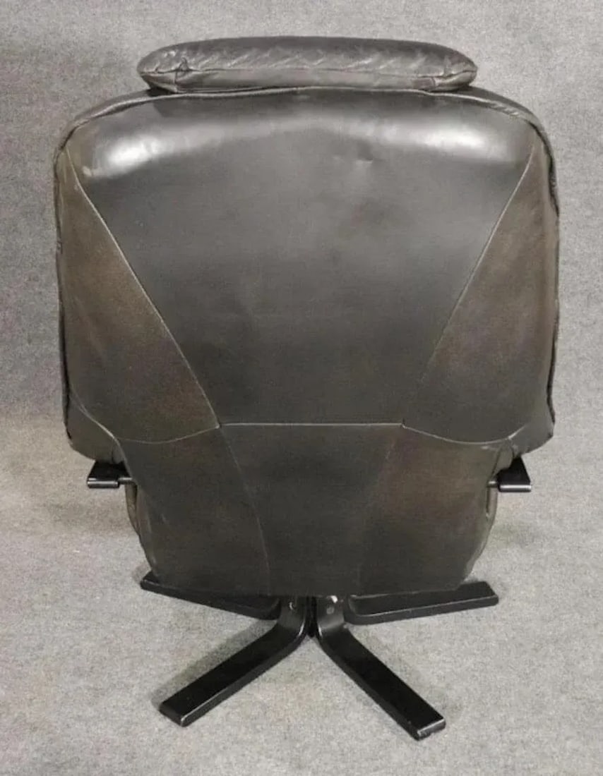Swivel Leather Lounge W/ Ottoman - 6