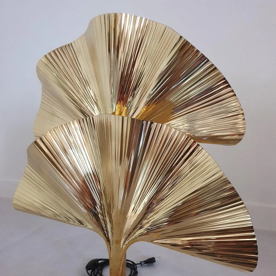 Pair of Ginkgo Brass Table Lamps, Italy - 8