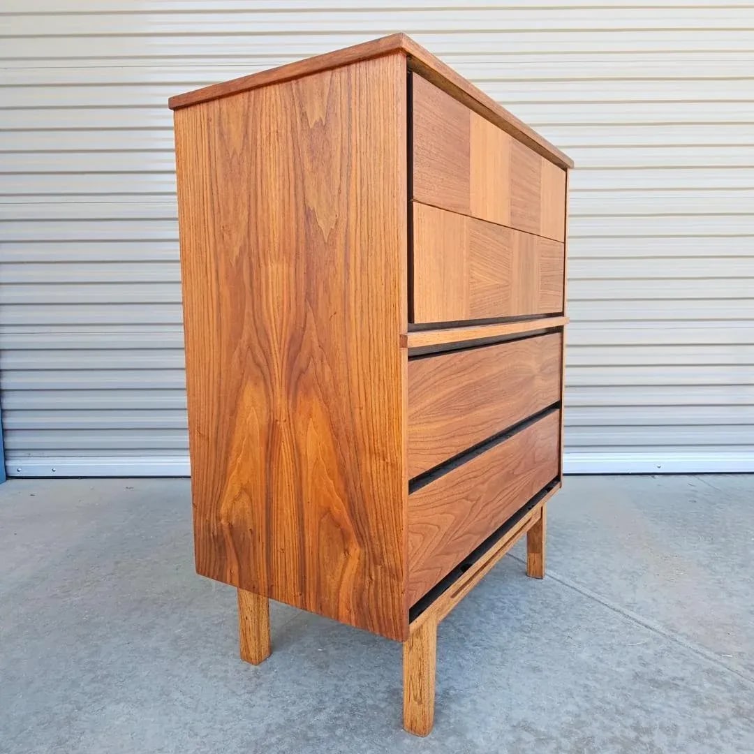 1960s Mid Century Chest of Drawers - 11