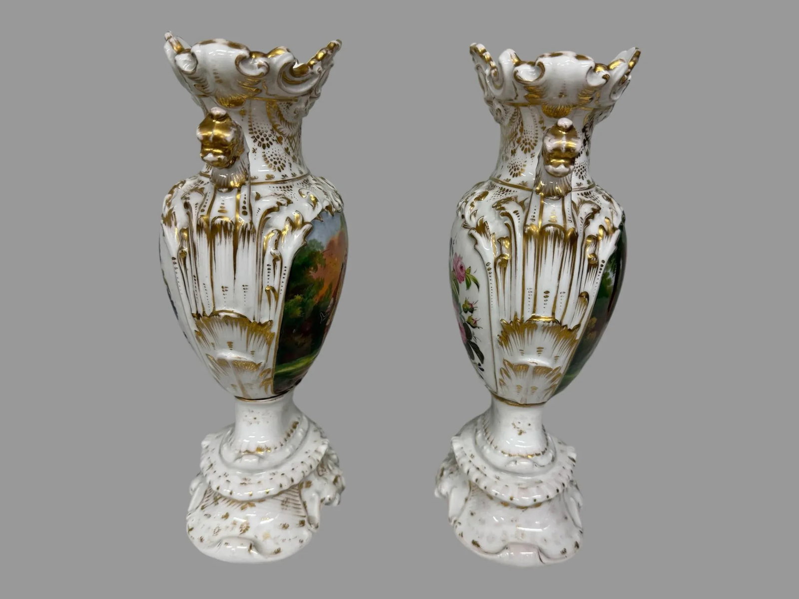 Pair of Late 19th Century Old Paris Porcelain Courting Scene & Floral Decorated Vases With Figural L - 10