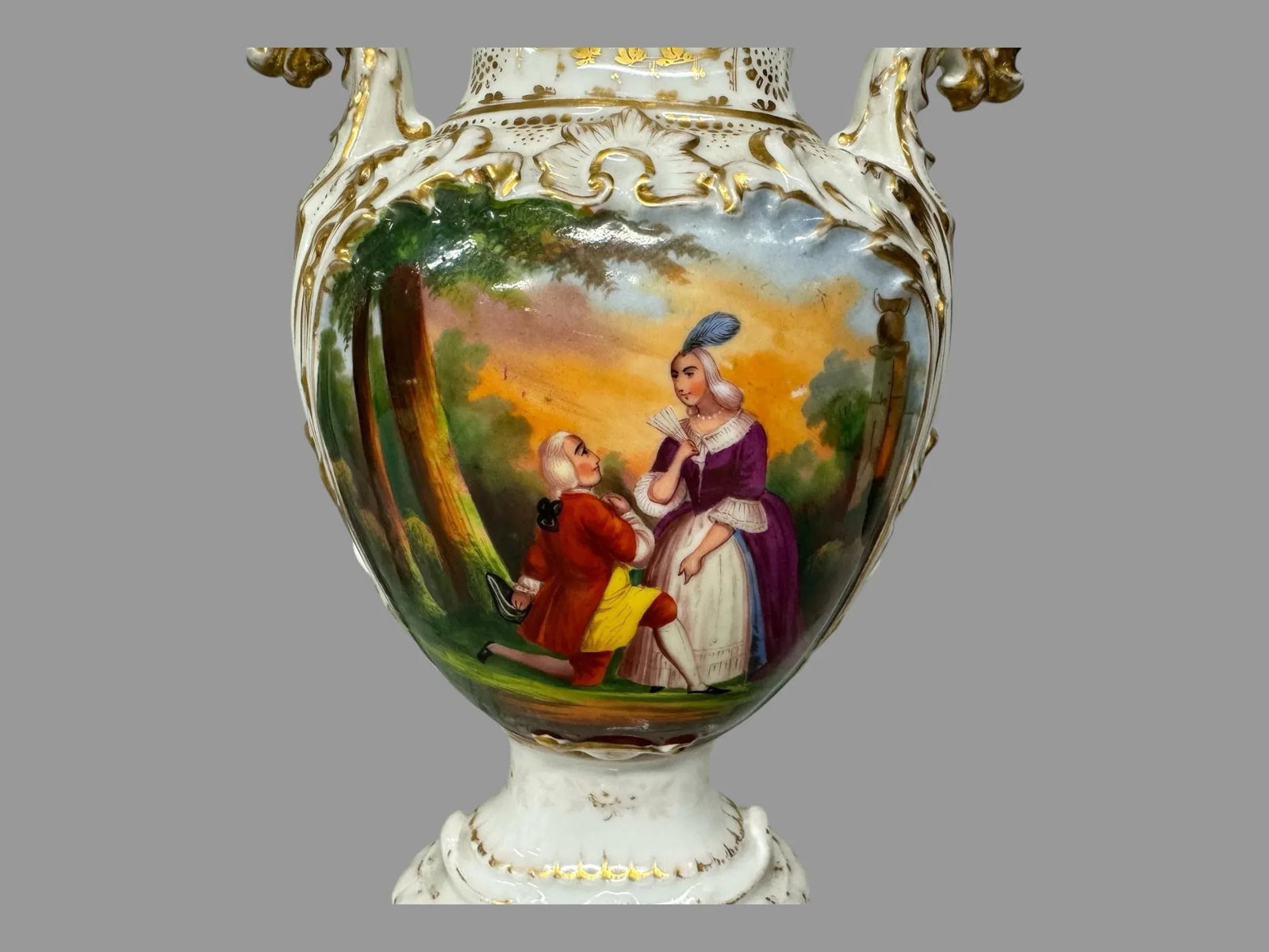Pair of Late 19th Century Old Paris Porcelain Courting Scene & Floral Decorated Vases With Figural L - 5
