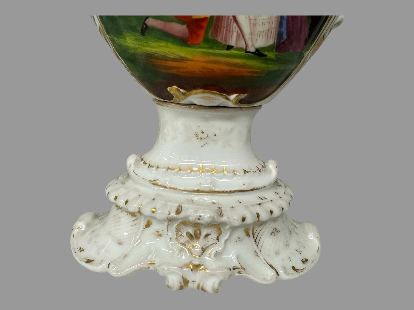 Pair of Late 19th Century Old Paris Porcelain Courting Scene & Floral Decorated Vases With Figural L - 6