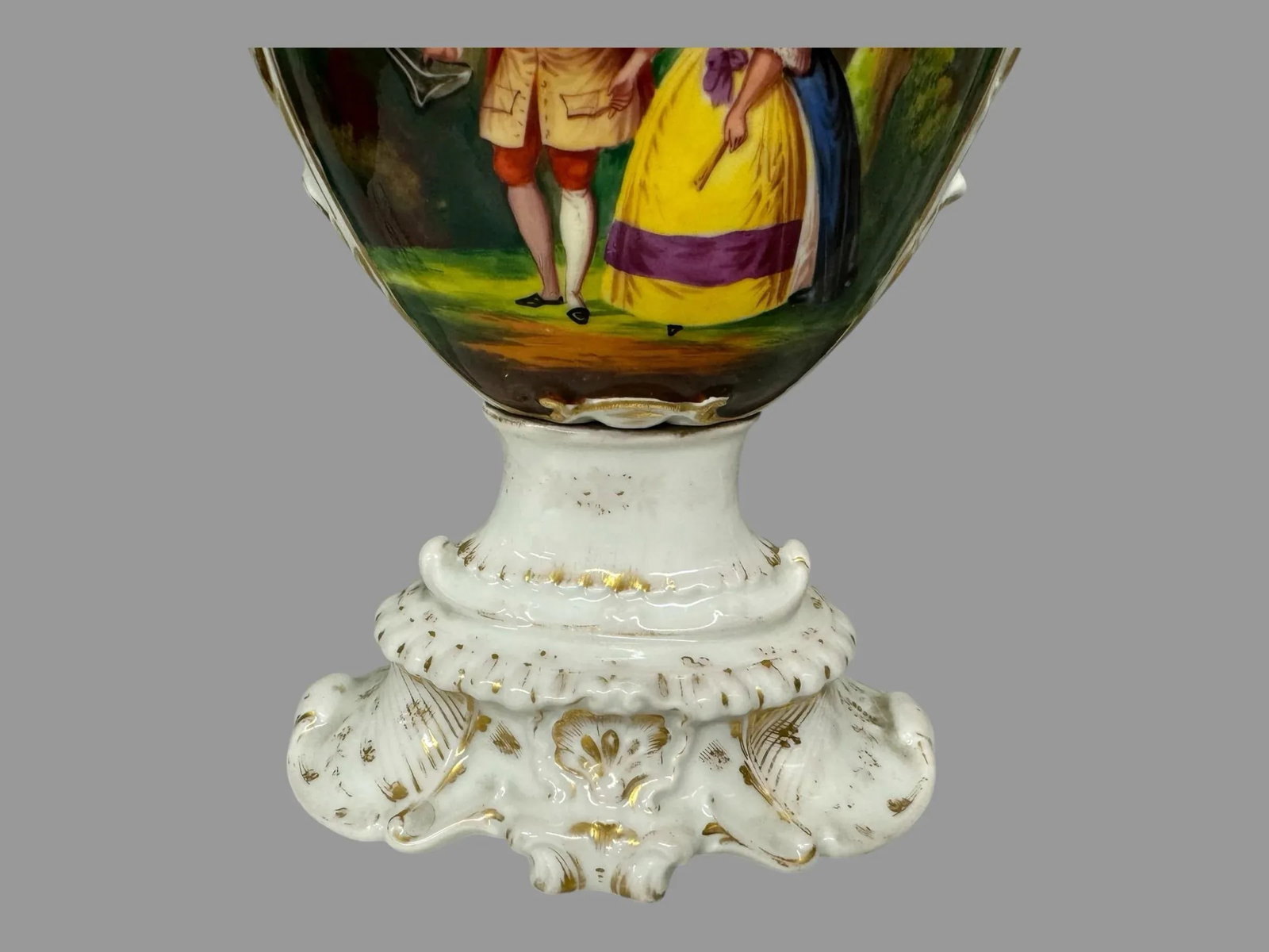 Pair of Late 19th Century Old Paris Porcelain Courting Scene & Floral Decorated Vases With Figural L - 9