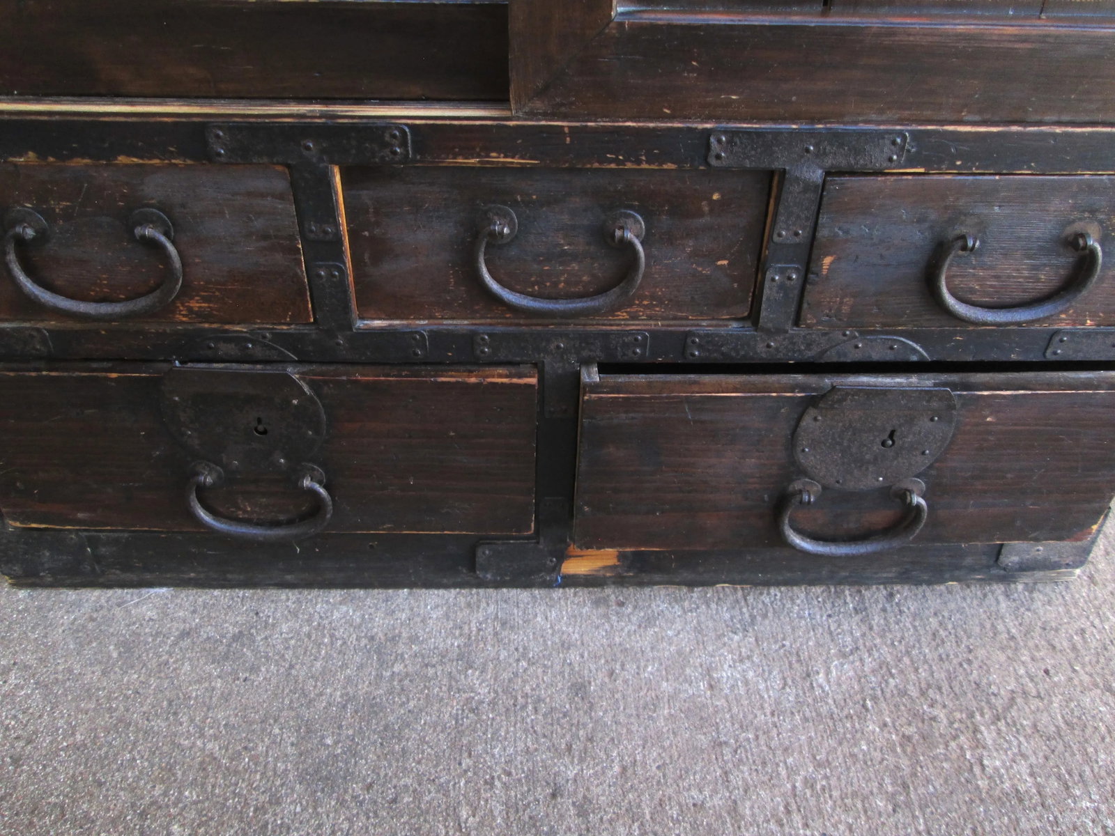 Early 20th Century Antique Japanese Wooden Tansu Chest 6 Drawer 2 Sliding Doors - 4