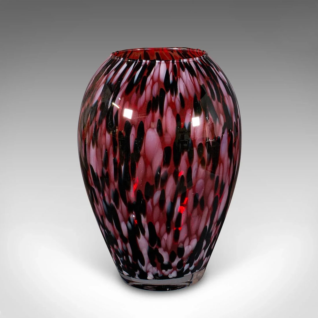 1970's Large Vintage Display Vase - 2
