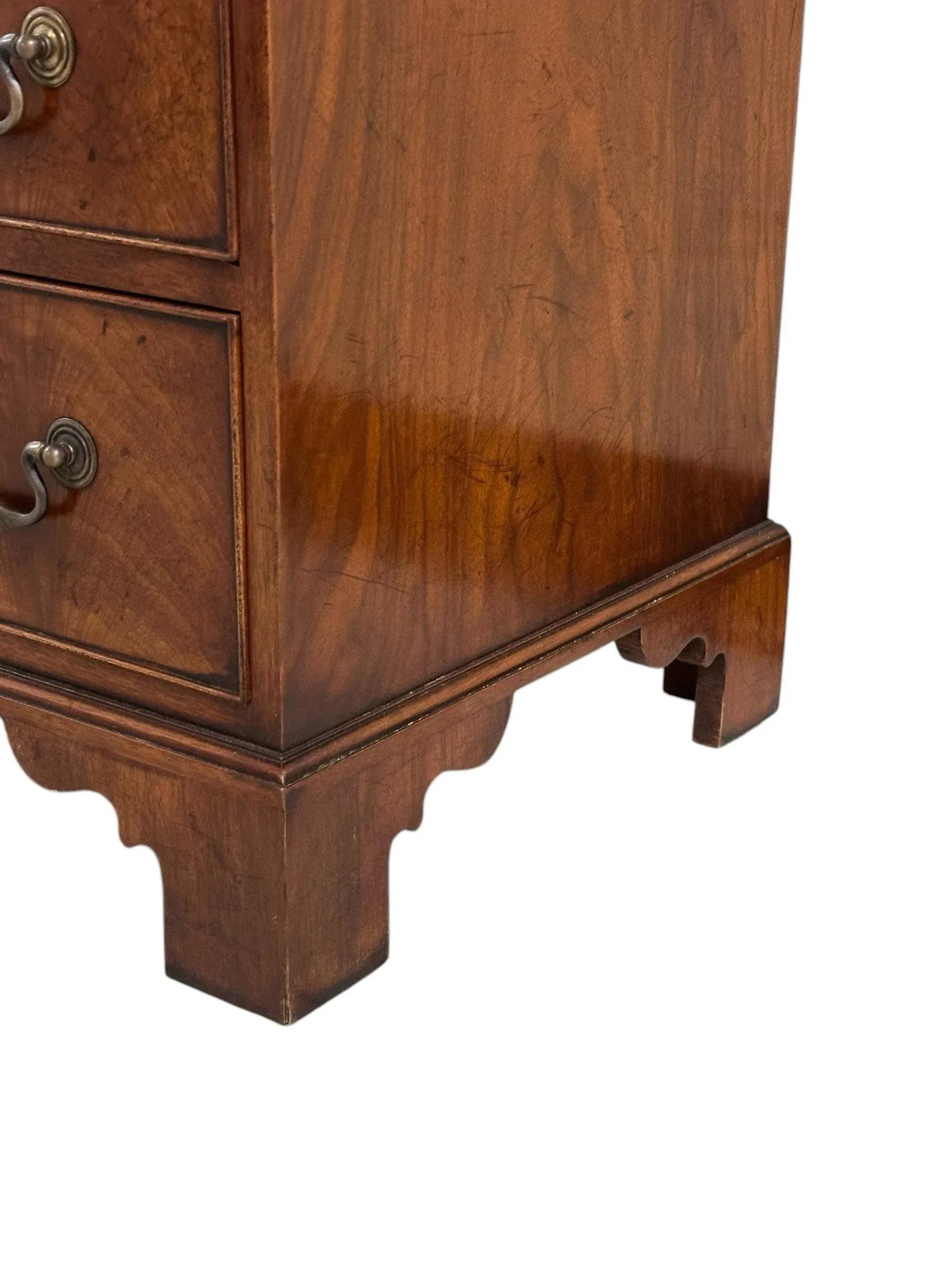 Antique George III Flame Mahogany Bachelors Chest With Brass Hardware - 10