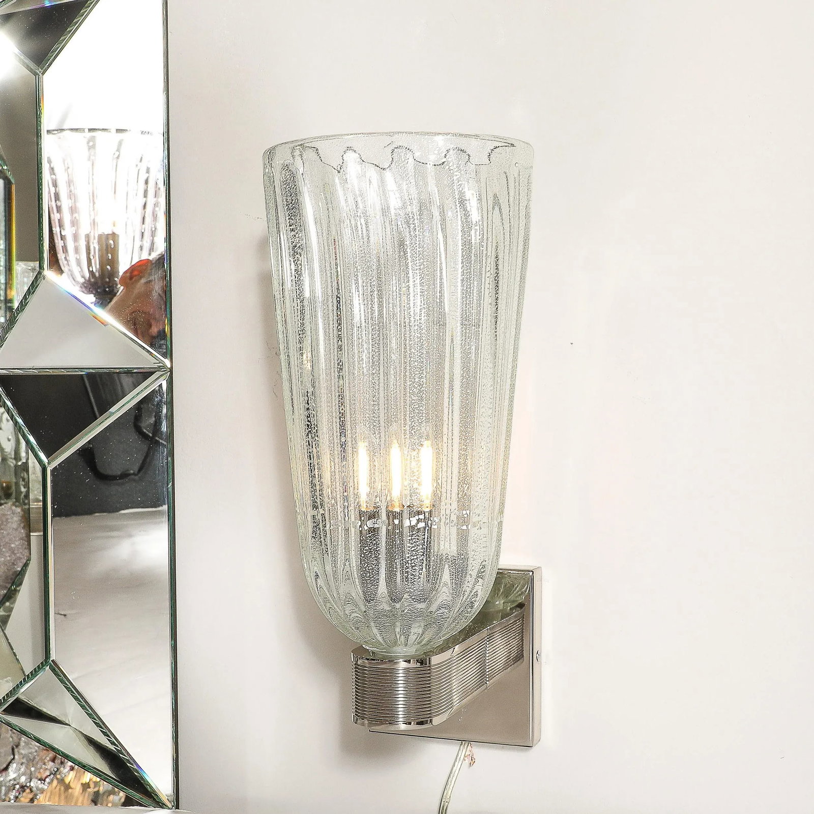 Modernist Handblown Murano Glass, Reeded Nickel & 24k White Gold Fleck Sconces - 5