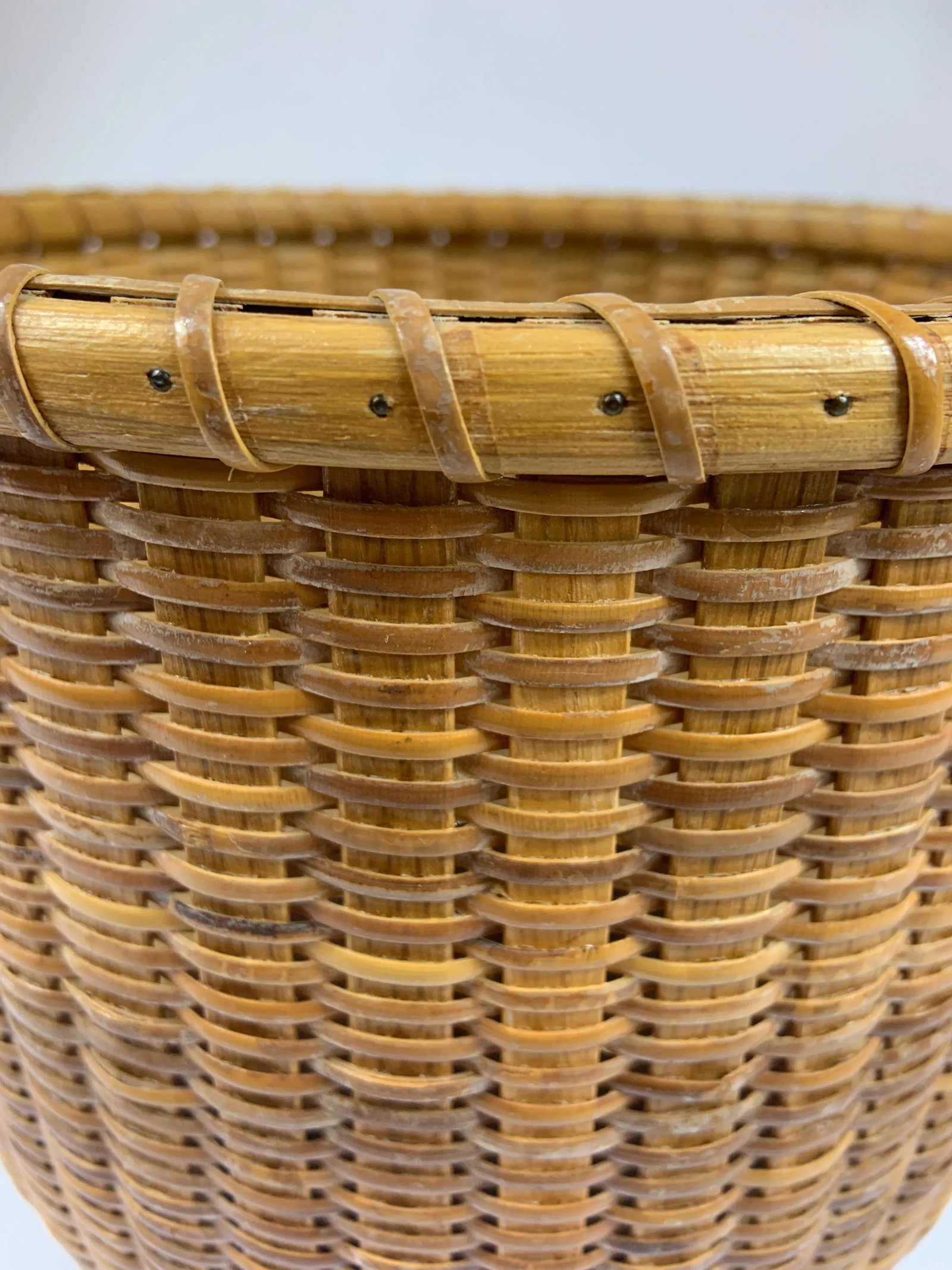 Gerald (Gl) Brown Nantucket Lightship "Cross Rip Jr" Basket (Signed) Vintage 1980s - 4