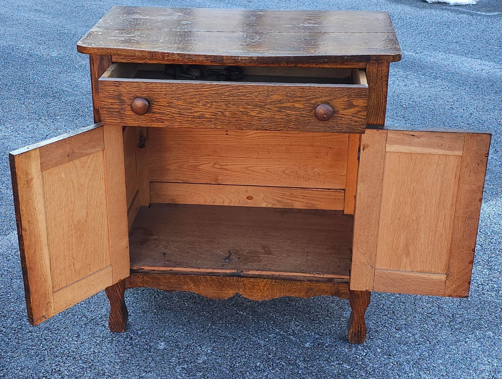 Early 20th Century Single Drawer Oak Storage Side Cabinet - 4