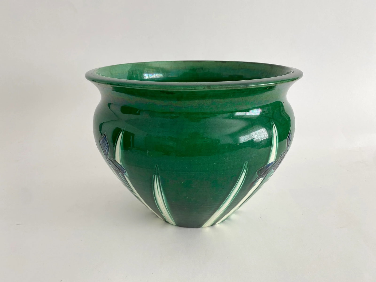 Large Awaji Japanese Pottery Incised Iris JardiniÃ¨re Bowl Vase - 7