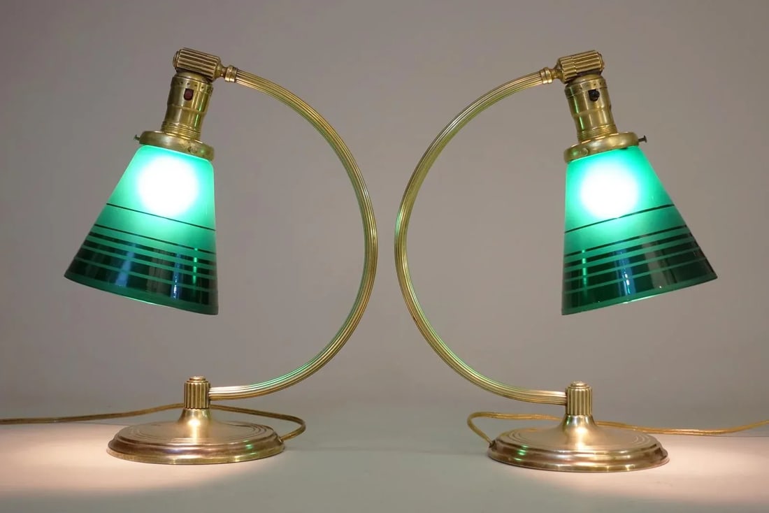 Pair of Art Deco Streamline Chase Brass Vianne Green Glass Table Lamps 1930's - 7