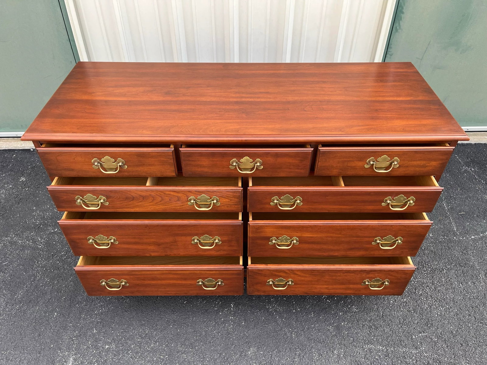 1970s Henkel Harris Solid Black Cherry Chippendale 9-Drawer Dresser - 3