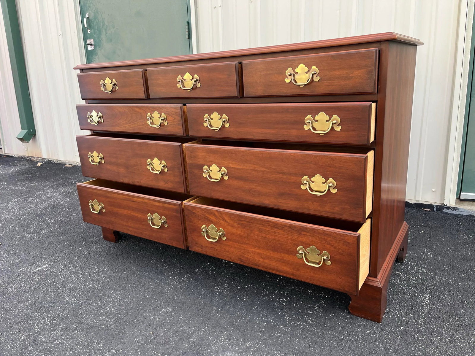 1970s Henkel Harris Solid Black Cherry Chippendale 9-Drawer Dresser - 4