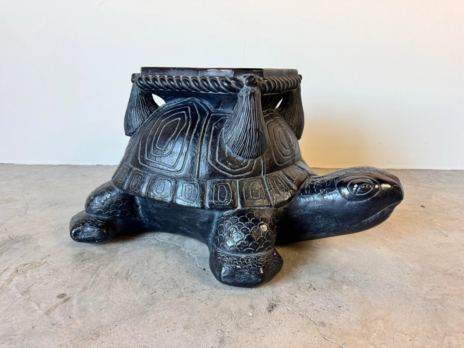 Hollywood Regency Pottery Turtle Indoor Plant Stand - 2