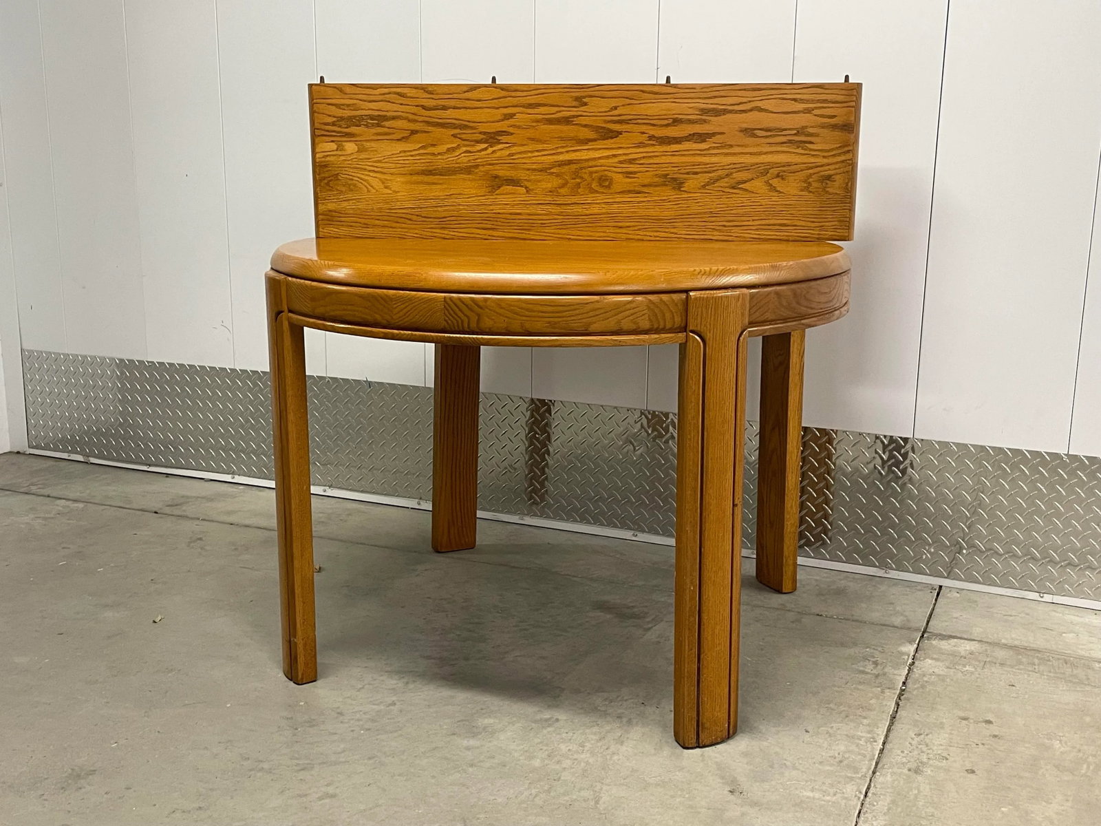 Round Oak Parson Dining Table - 6