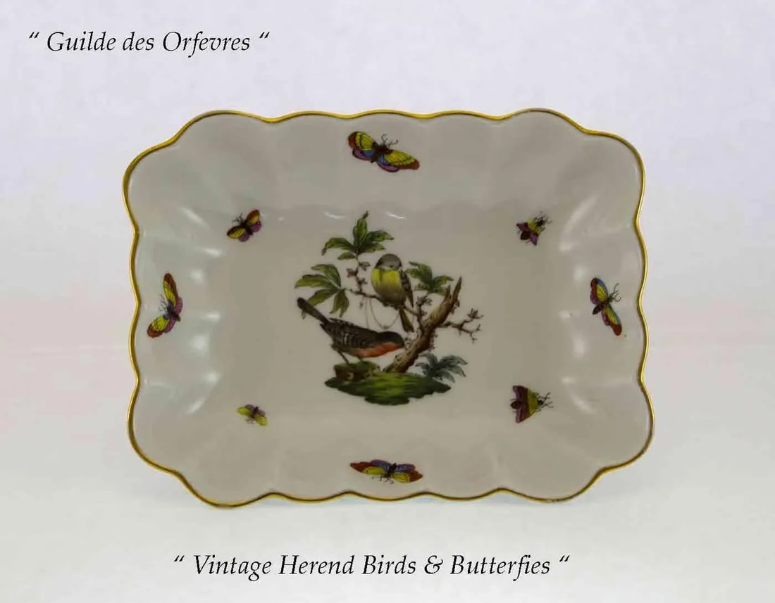 1960â€™s Vintage Herend Hand-Painted Oblong Shaped Dish With Birds & Butterflies - 2