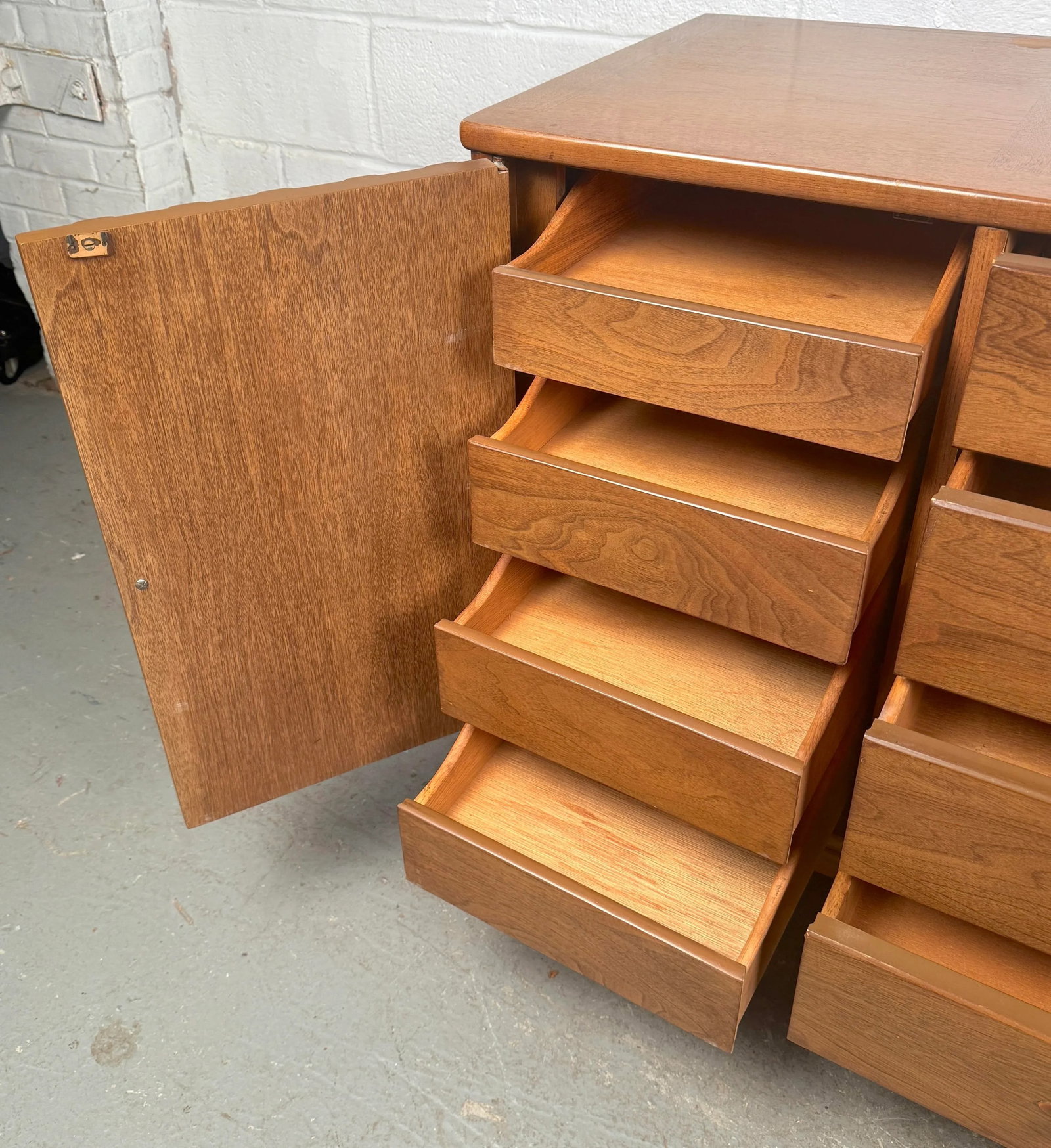 Mid-Century Credenza by Broyhill - 7