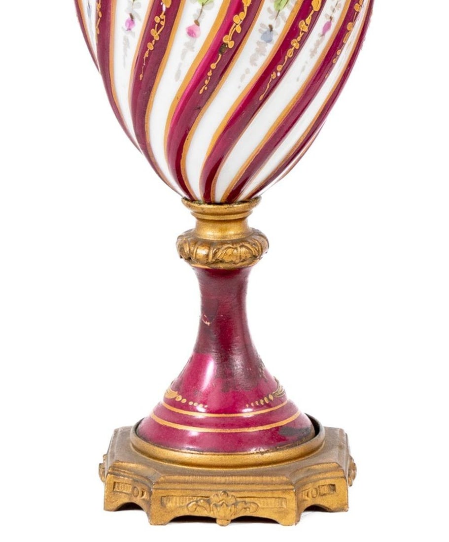 Sevres Rose Du Barry Vases, Pair - 4