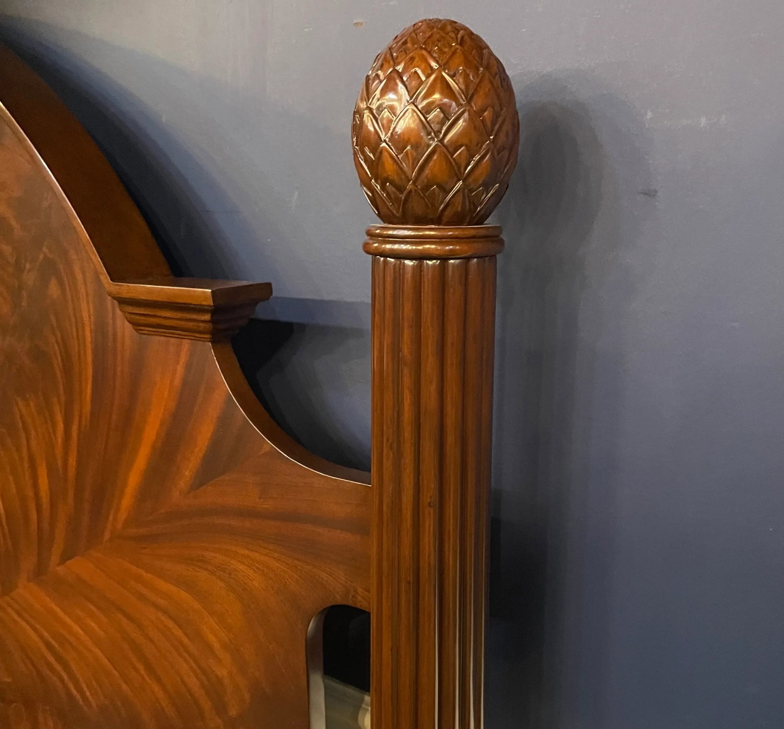 Traditional King Size Mahogany Low Post Bed by Leighton Hall - Showroom Sample - 4