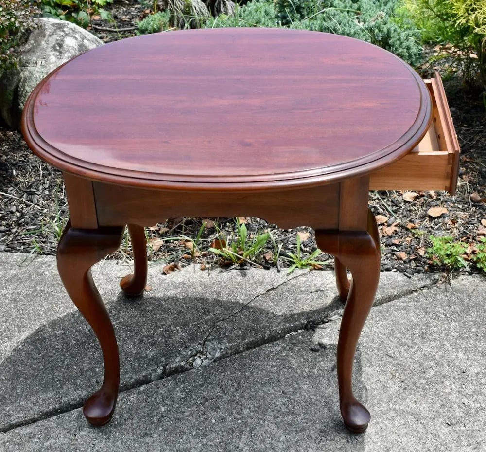 Vintage Nob Creek Oval CherryWood Queen Anne Style Table W/Drawer - 10