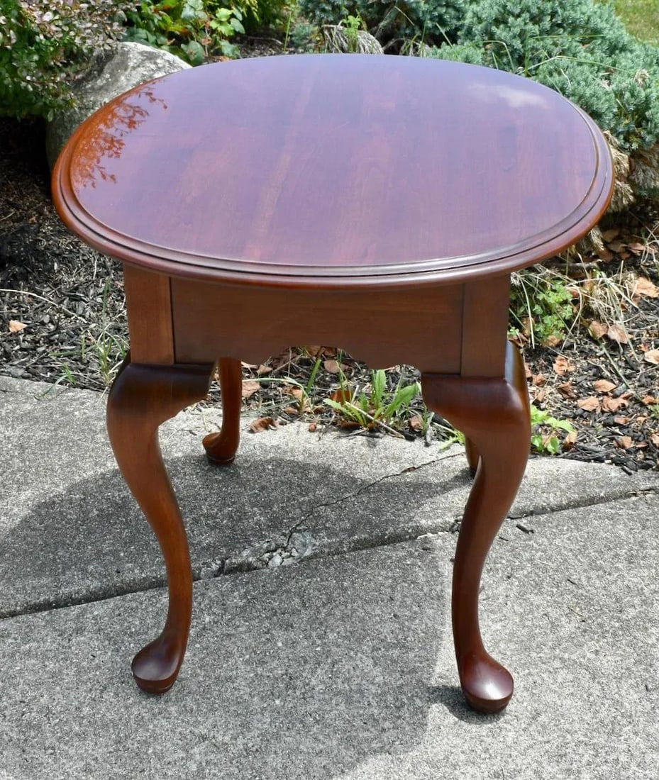 Vintage Nob Creek Oval CherryWood Queen Anne Style Table W/Drawer - 13