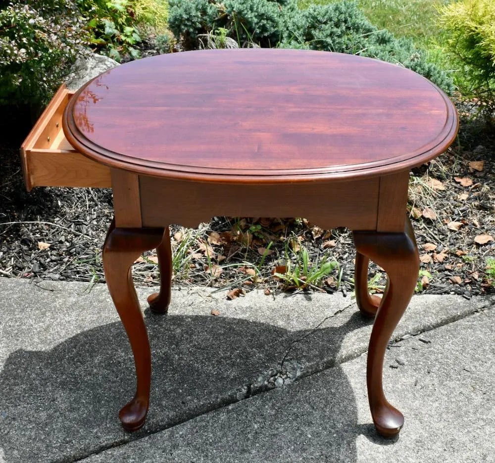 Vintage Nob Creek Oval CherryWood Queen Anne Style Table W/Drawer - 8