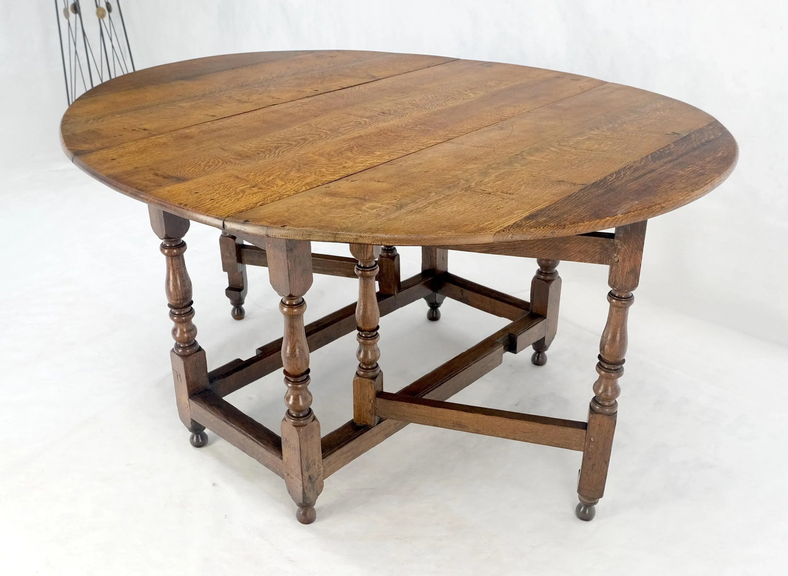 Solid Tiger Oak Oval Drop Leaf Gate Leg Dining Table Clean - 8