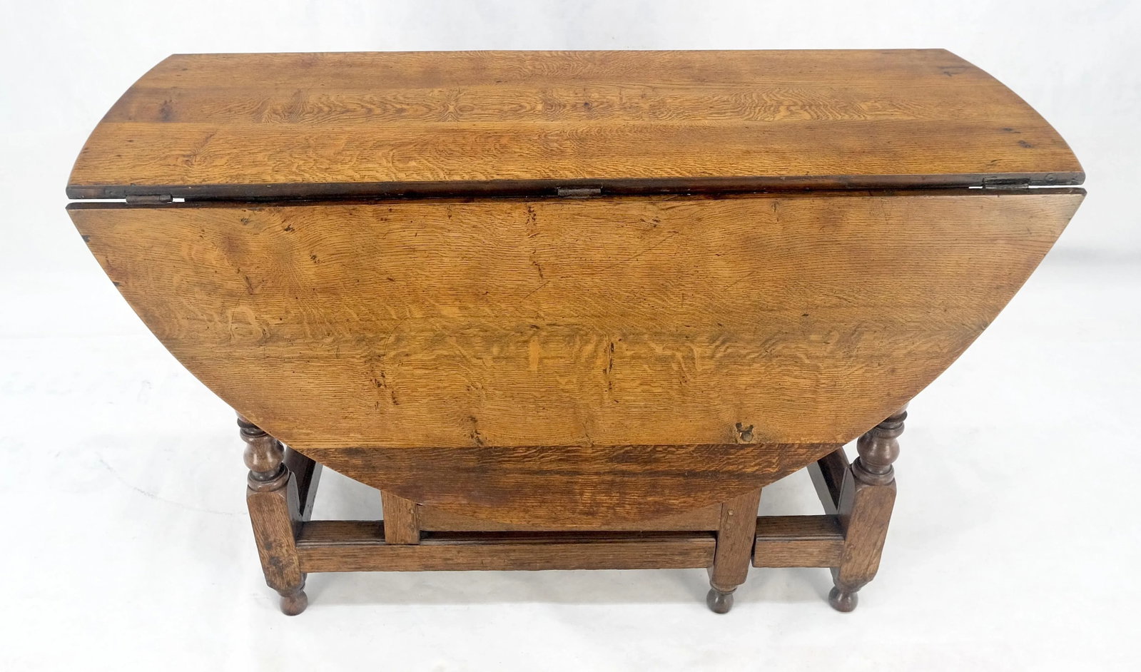 Solid Tiger Oak Oval Drop Leaf Gate Leg Dining Table Clean - 9
