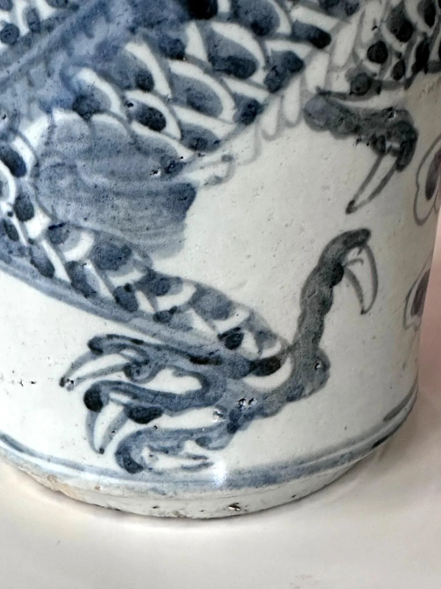 19th Century Korean White and Blue Porcelain Jar with Dragon Joseon Dynasty - 3