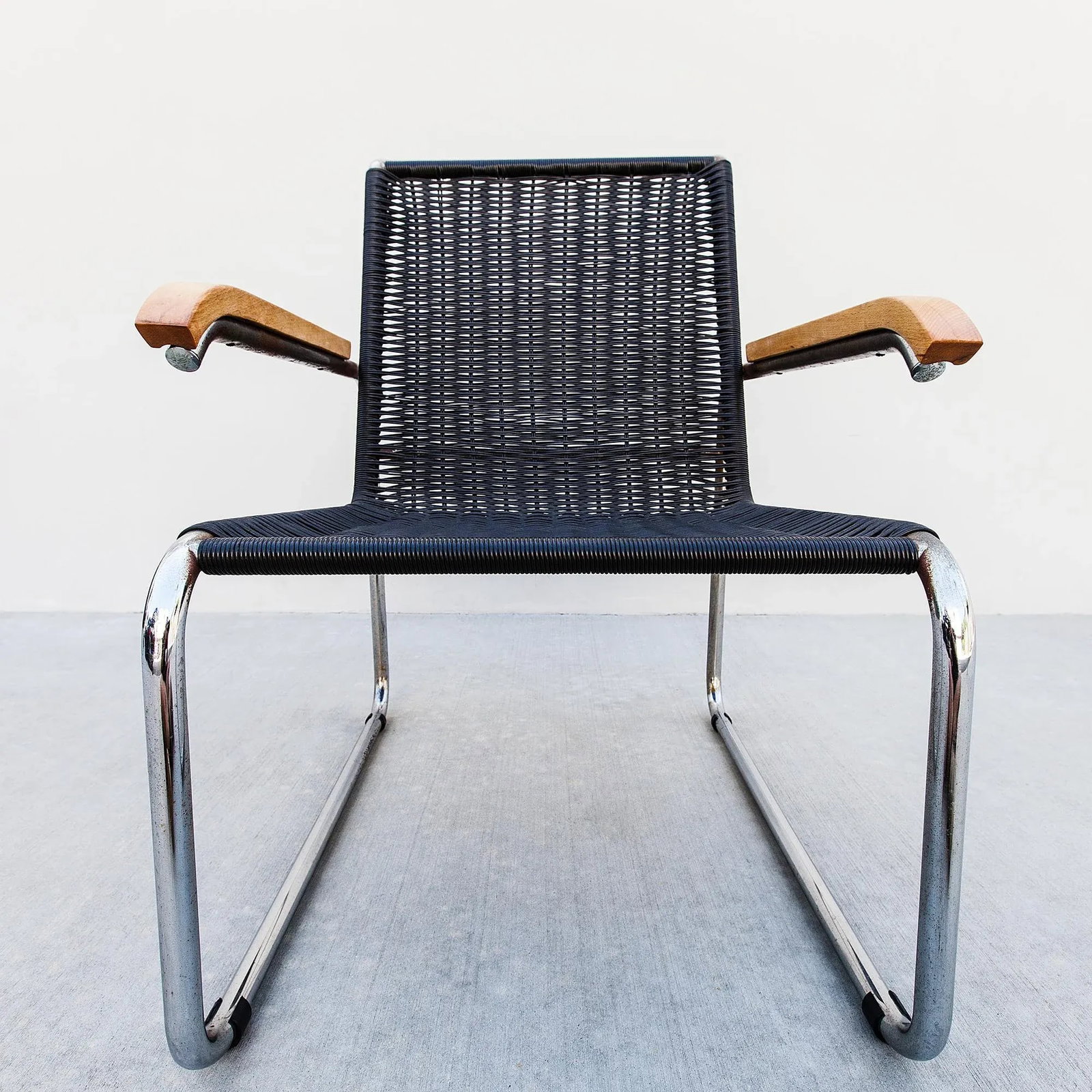 Vintage S35 Cantilevered Lounge Chair Attributed to Marcel Breuer - 4