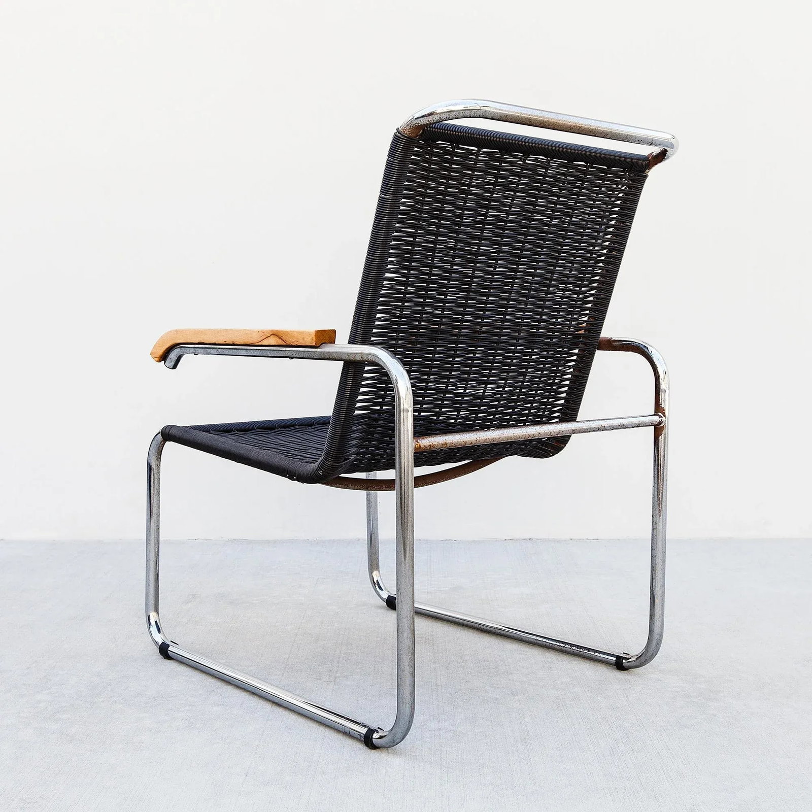 Vintage S35 Cantilevered Lounge Chair Attributed to Marcel Breuer - 8