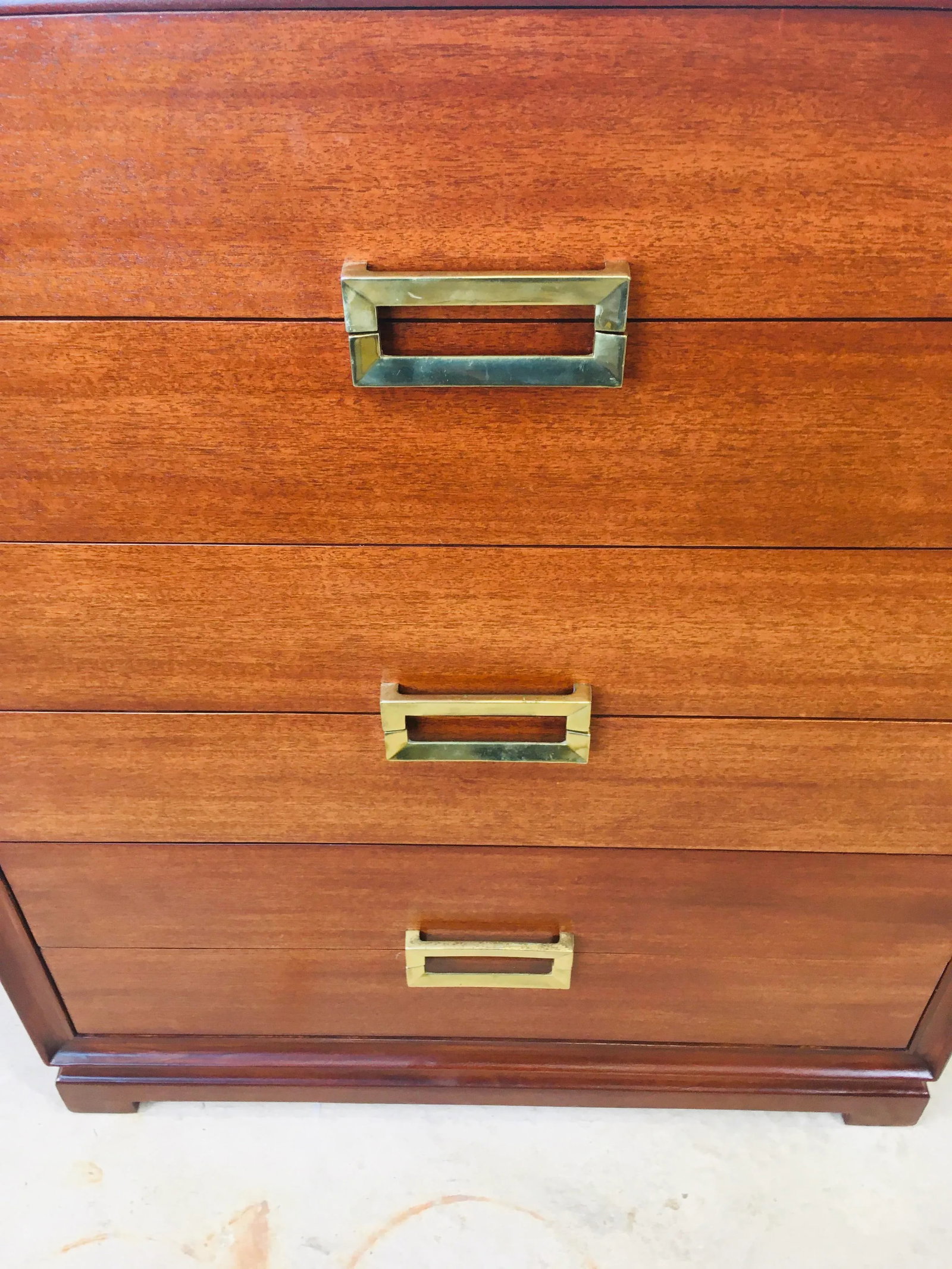 1960s Mid Century Modern Mahogany Chest of Drawers - 4