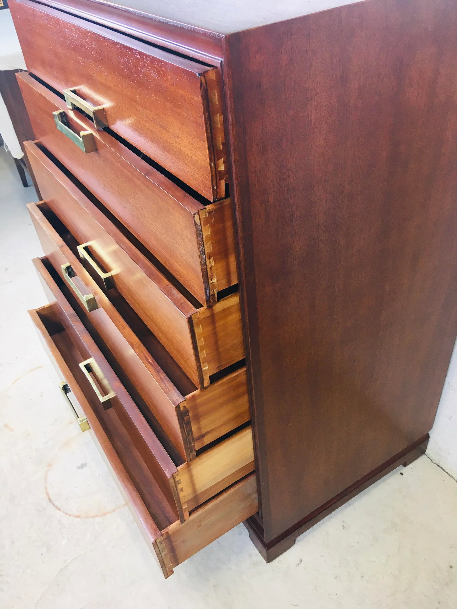 1960s Mid Century Modern Mahogany Chest of Drawers - 6