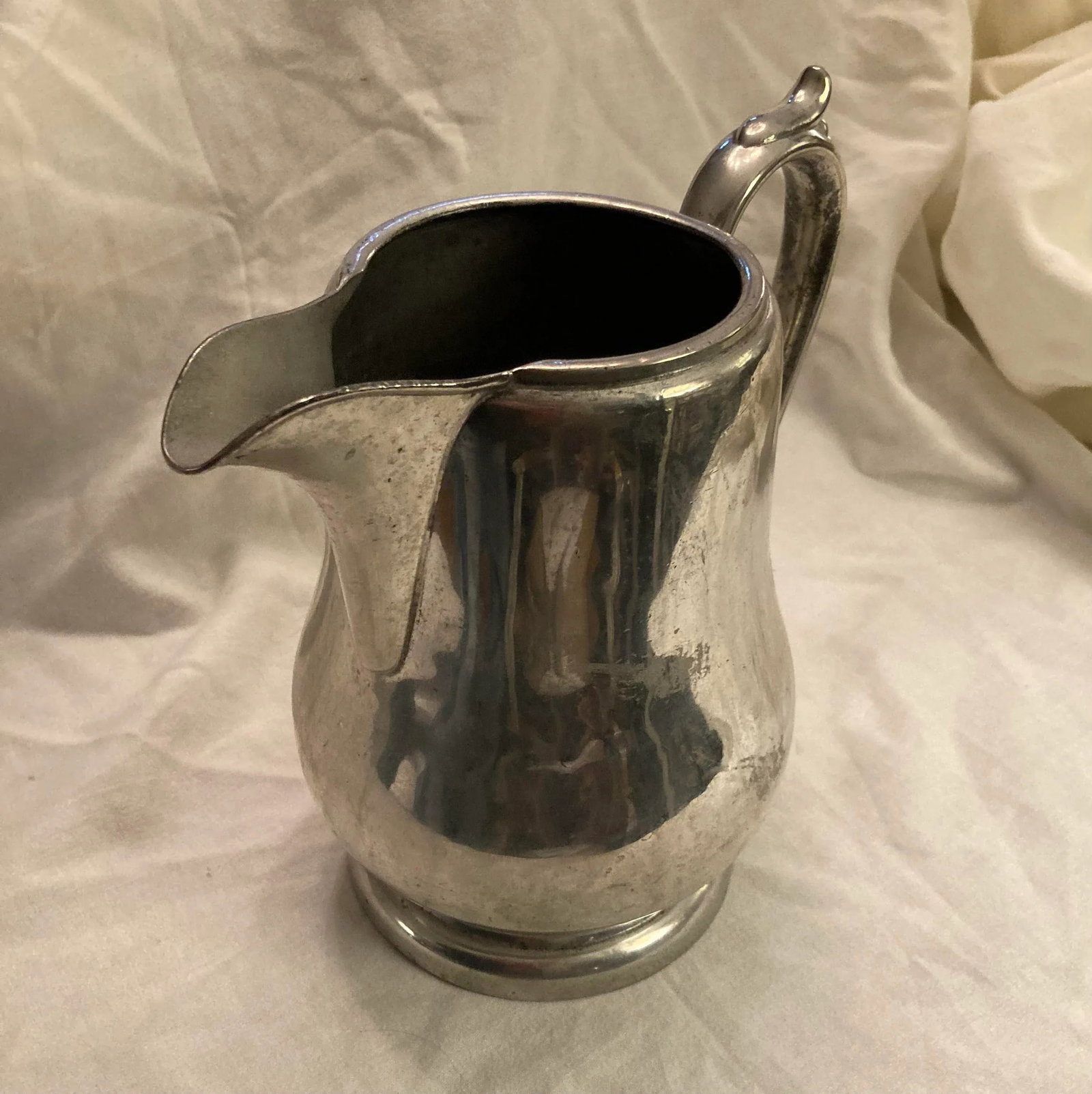 Vintage Large Pewter Pitcher for Water Beverage Flagg Homan Pewter Co. Began in 1847 - 7