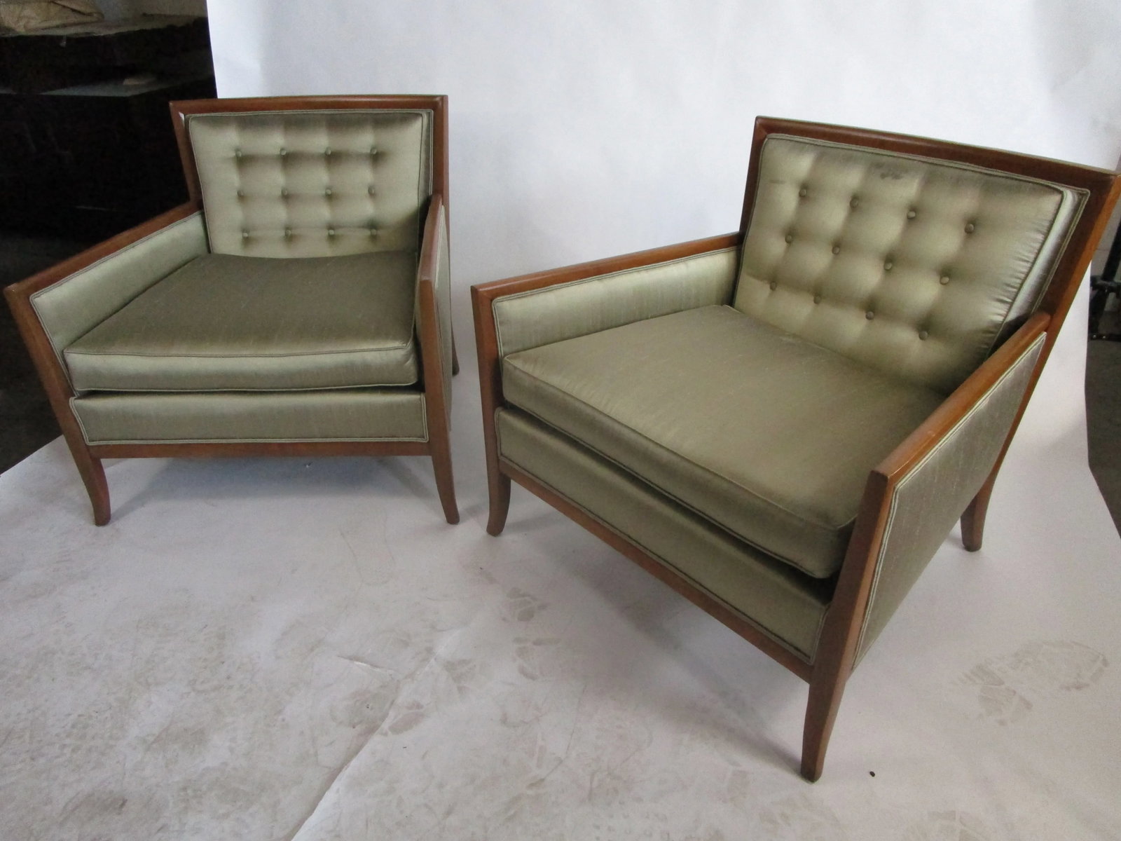 Dupioni Silk Armchairs Attributed to t.h. Robsjohn-Gibbings - a Pair - 2