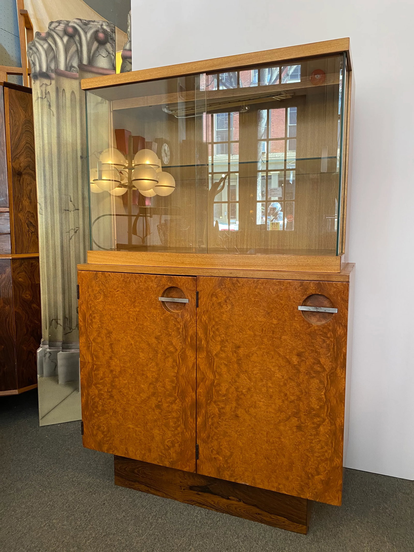 1930s Gilbert Rohde for Herman Miller Formal Dining Group Display Cabinet - 2