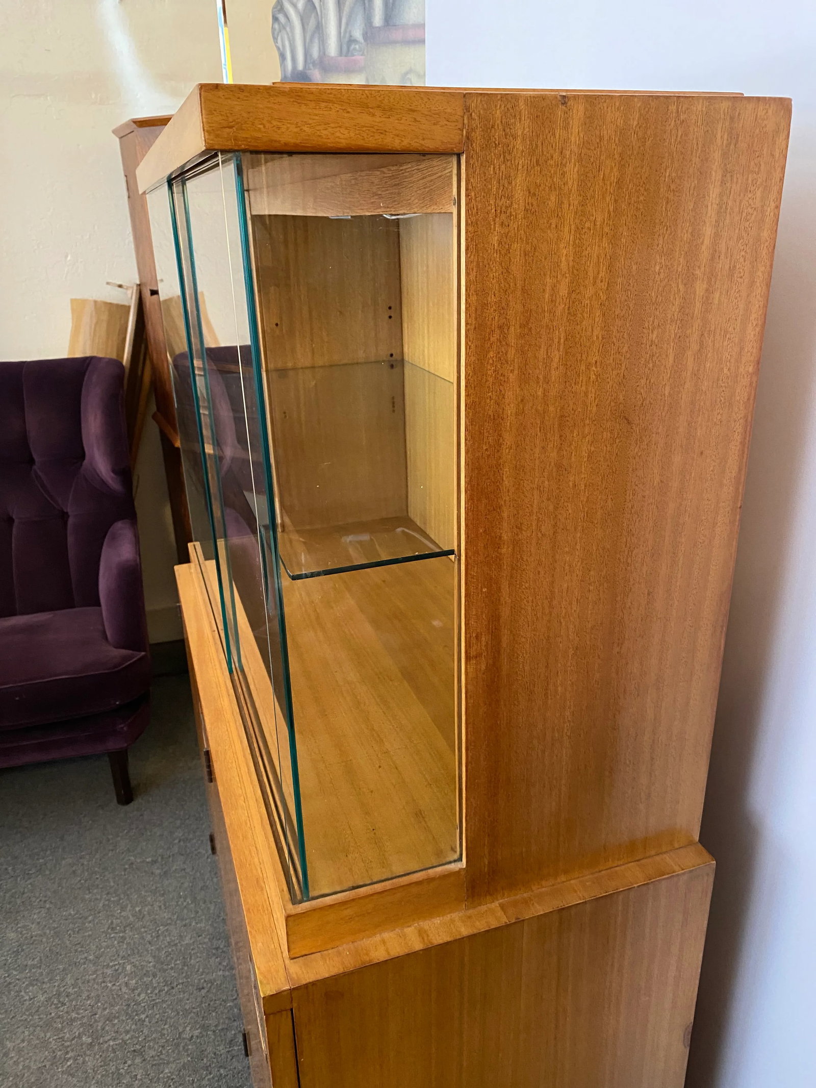1930s Gilbert Rohde for Herman Miller Formal Dining Group Display Cabinet - 3