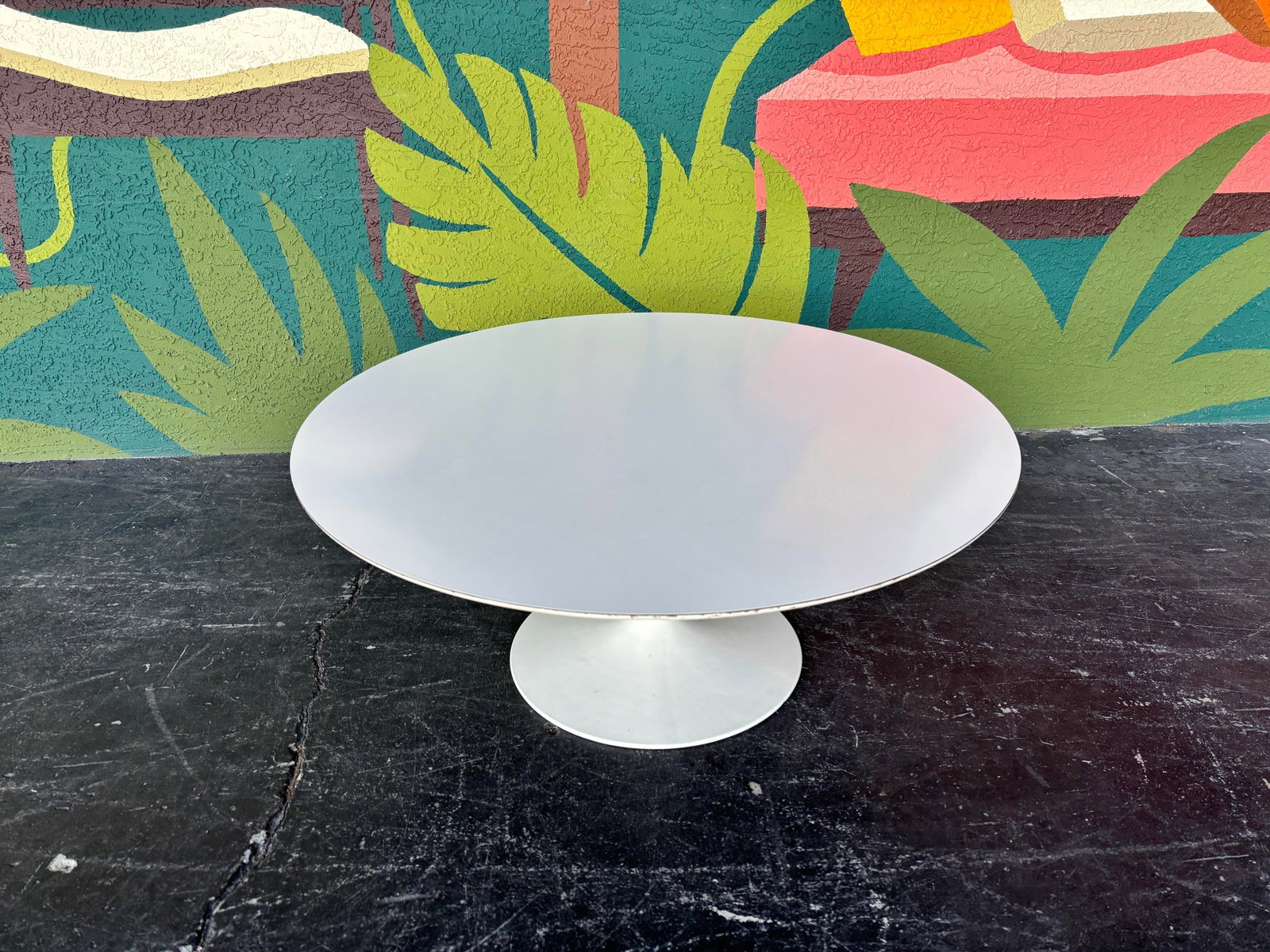 Mid Century Eero Saarinen for Knoll Tulip Coffee Table - 2
