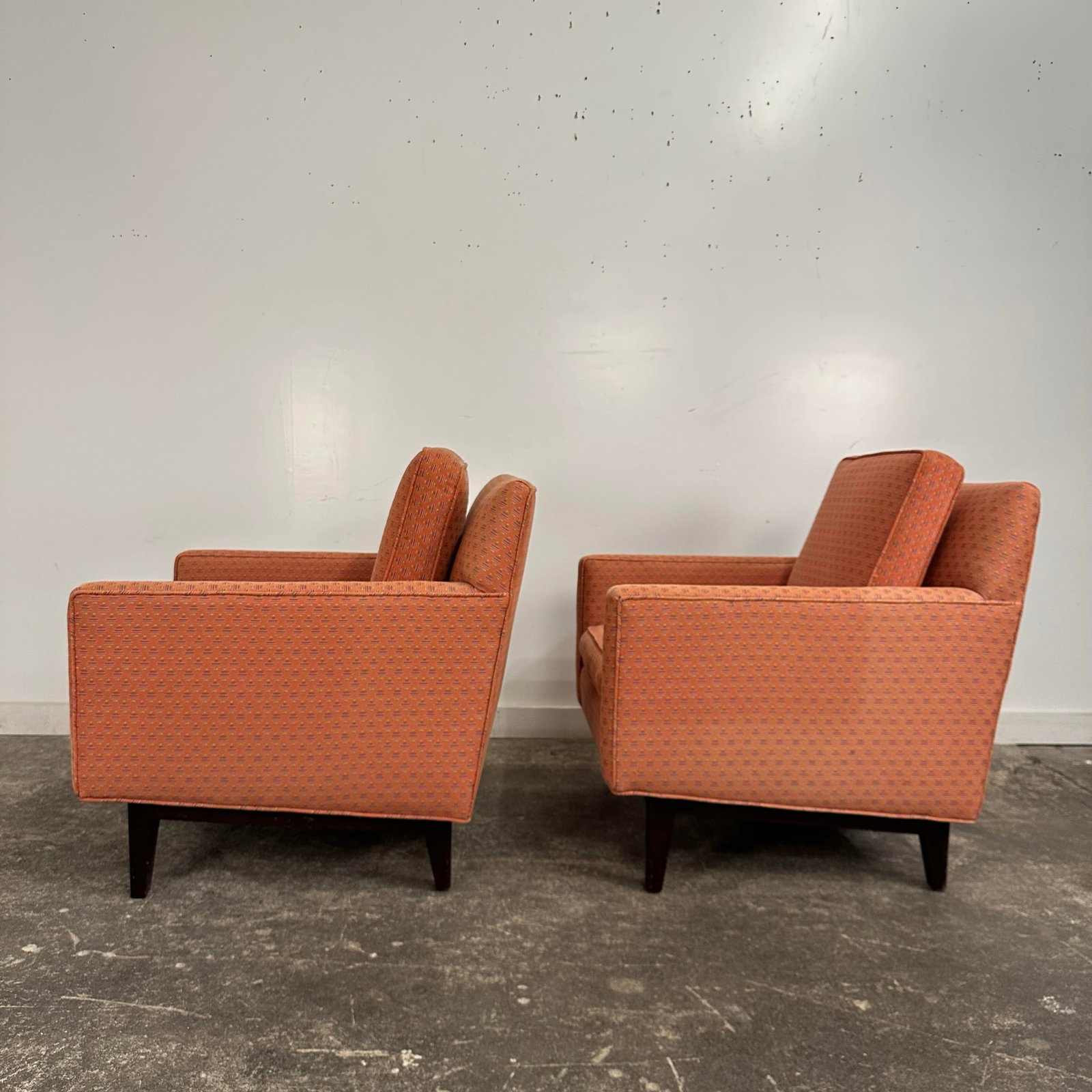 Pair of Edward Wormley for Dunbar Lounge Chairs - 5