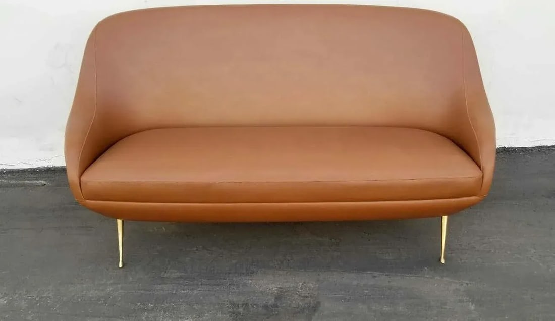 Italian Settee by Isa Bergamo - 2