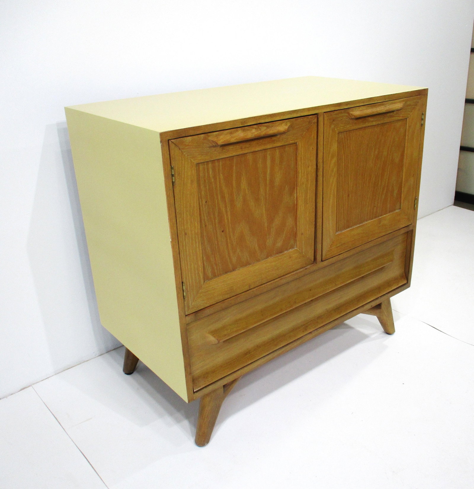 Mid 20th Century Jack Van Der Molen Styled Mid Century Sideboard for Jamestown Vanleigh - 2