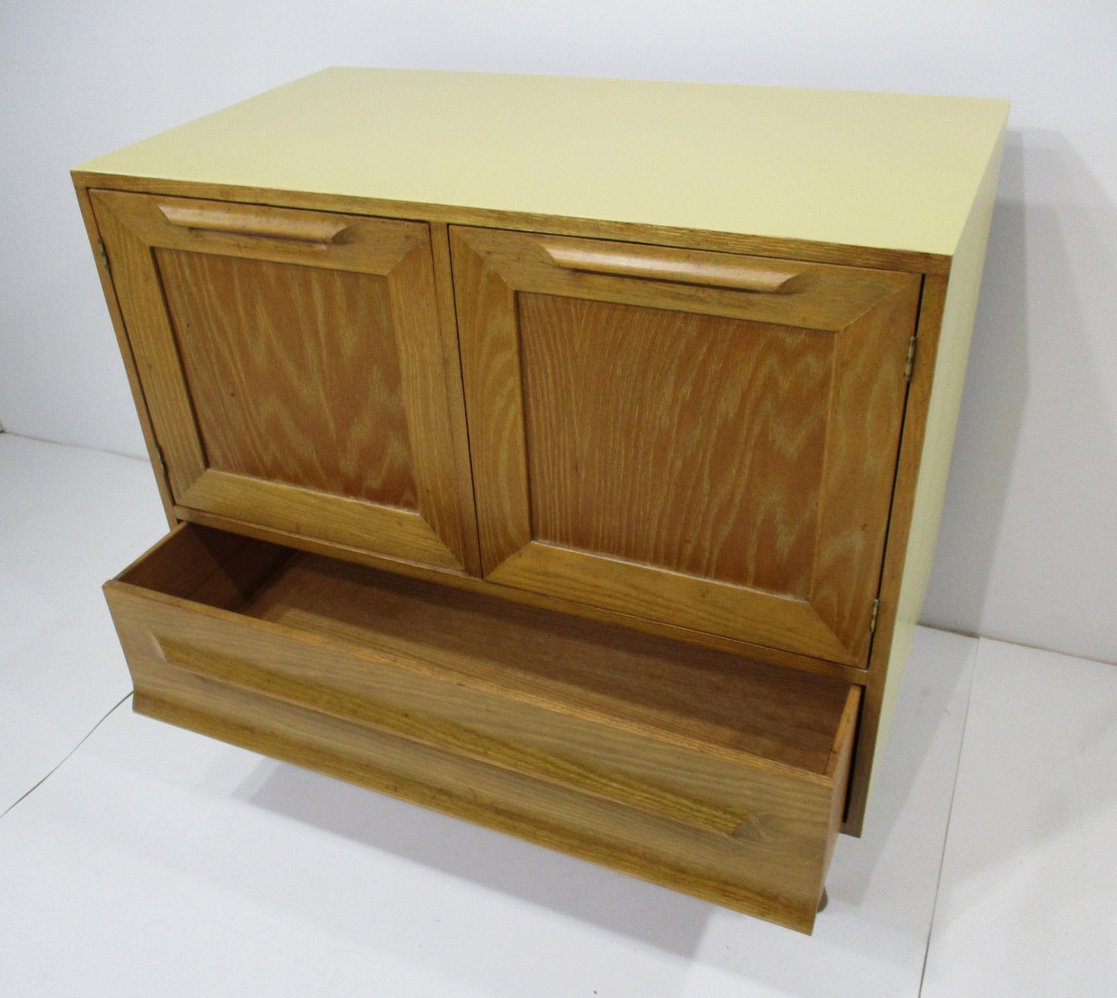 Mid 20th Century Jack Van Der Molen Styled Mid Century Sideboard for Jamestown Vanleigh - 7