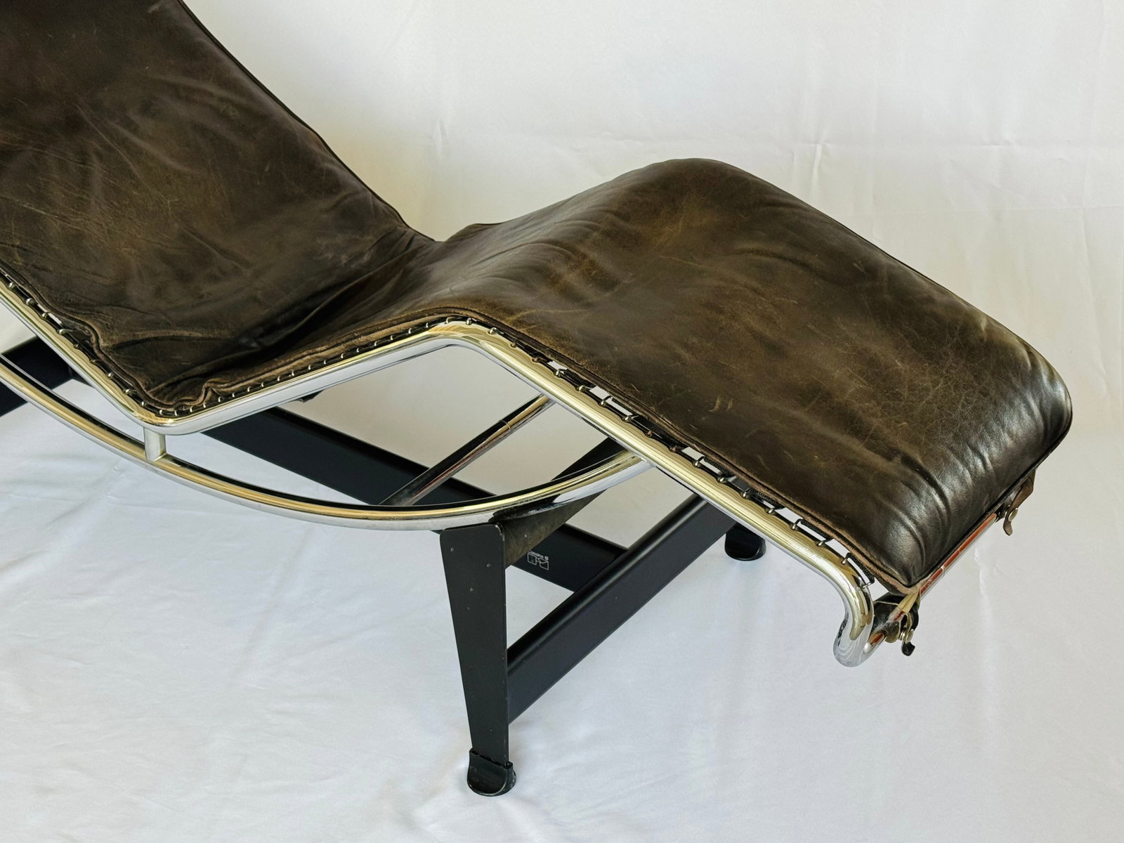 1970â€™s Lc4 Lounge by Le Corbusier for Cassina - 7