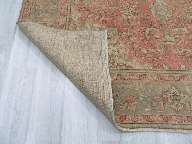 Vintage Persian Washed Out Rug- 6â€²6â€³ Ã— 9â€ - 6