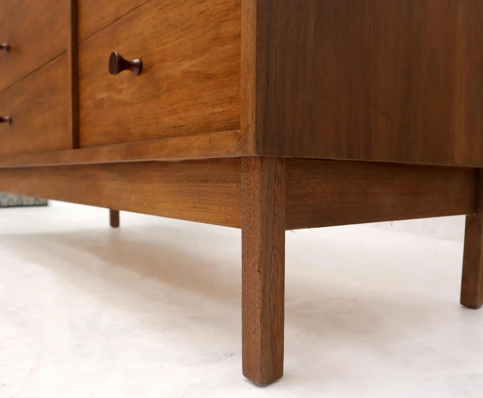 Mid-Century Modern Walnut 8 Drawers Long Dresser Credenza - 4