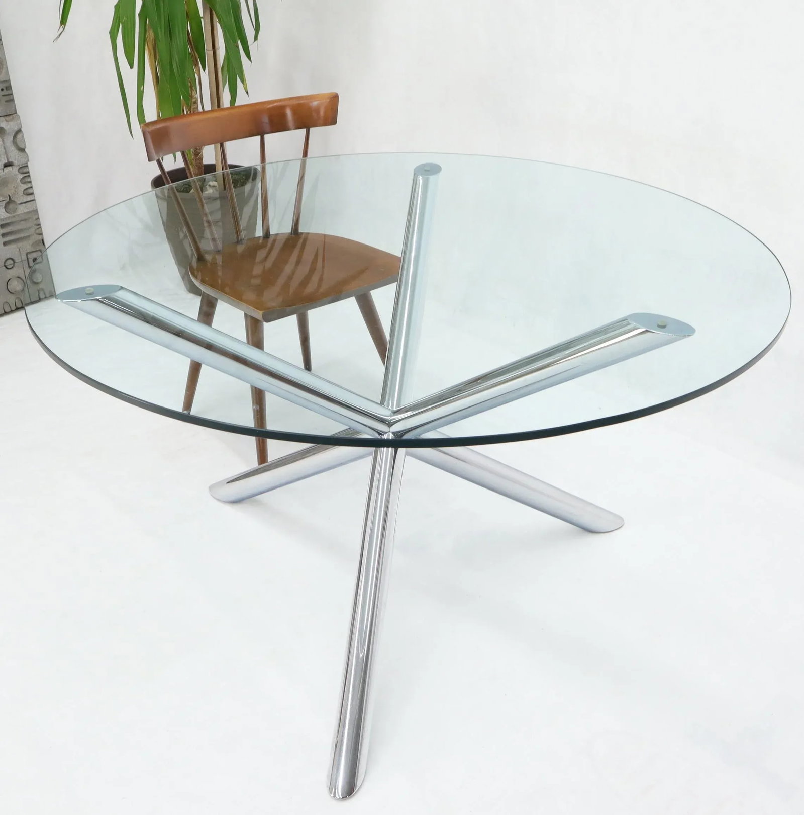 Jack Shape Large Polished Chrome Round Glass Top Dining Table - 7