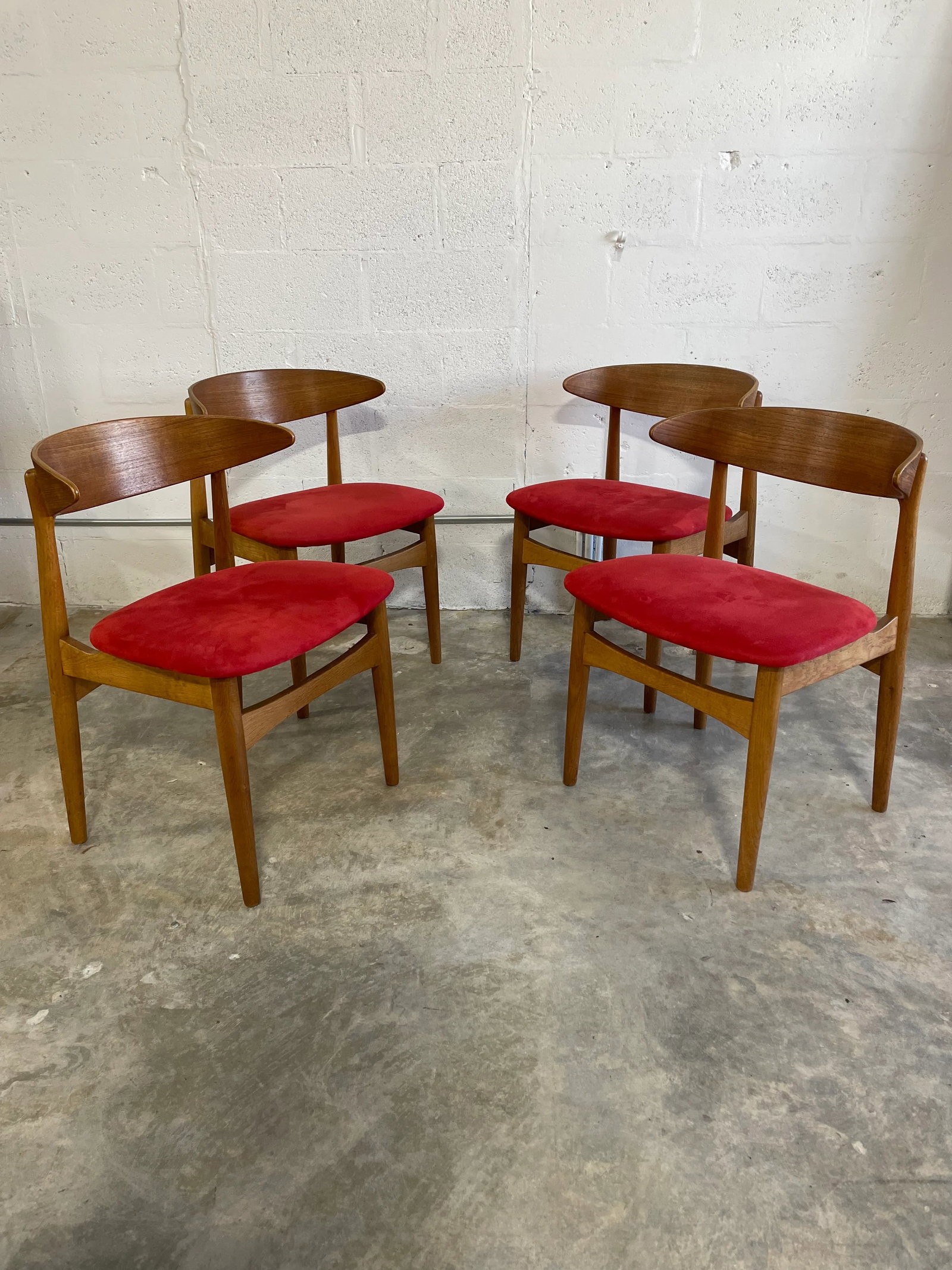 Danish Modern Curved Dining Chairs - 7