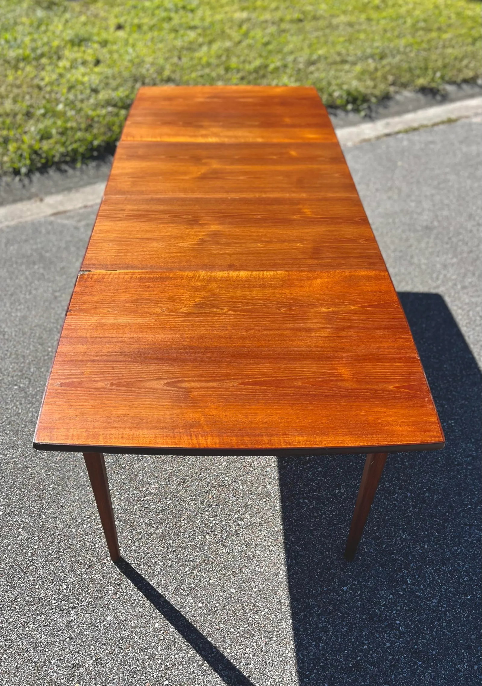 Mid 20th Century Swedish Teak Extendable Dining Table | Includes Two Leafs - 2